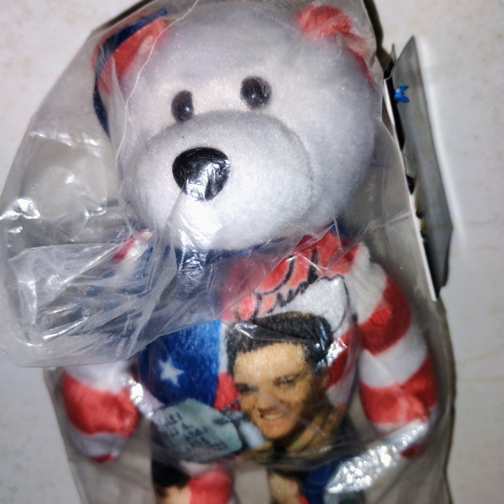 Gallery Treasures 2004 Limited Edition Elvis G.I. Blues Teddy Bear. NWT.